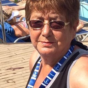 Meet your Posher, Anna m